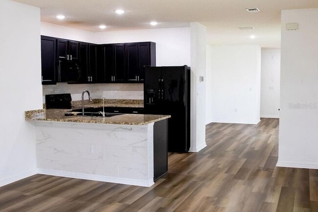 Building Photo - 8089 Pelican Reed Cir