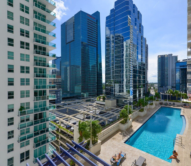 Building Photo - 1200 Brickell Bay Dr