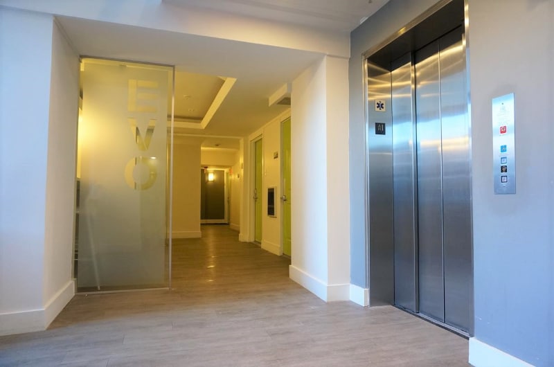 Building Photo - 10 Brainerd Rd