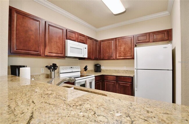 Building Photo - 1370 Tuscan Terrace