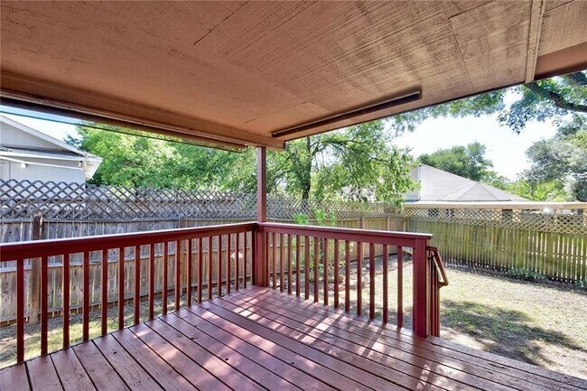 Building Photo - 7509 Spivey Dr