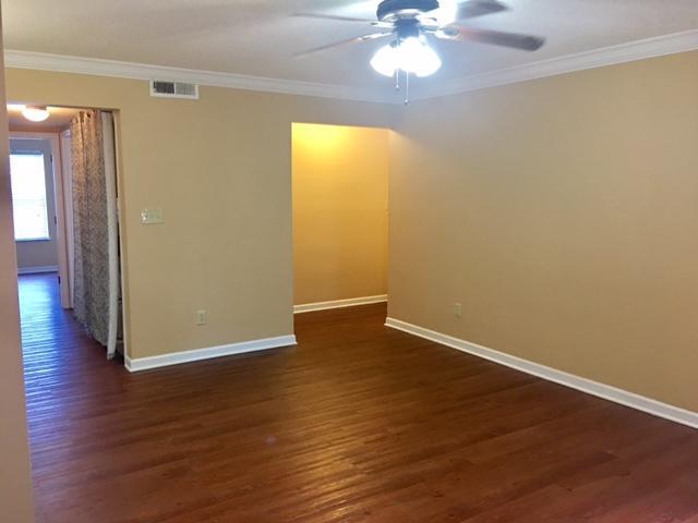 Building Photo - 31 Park Cir SE