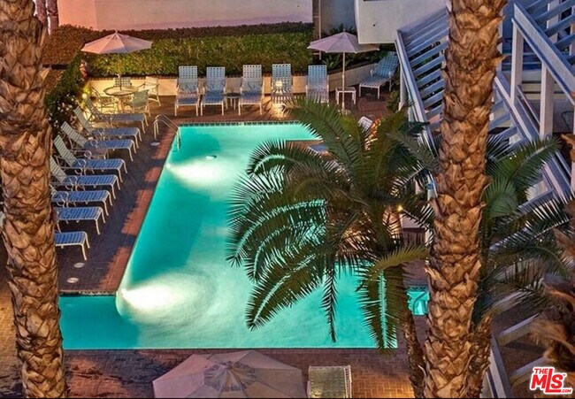 Building Photo - 110 Ocean Park Blvd