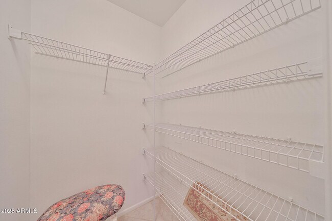 Building Photo - 14518 W Heritage Dr