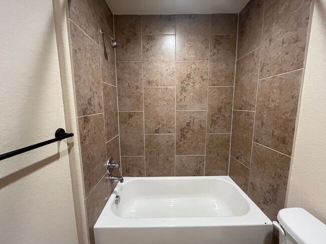 Building Photo - 13907 Annas Way #102, San Antonio, TX. 78233