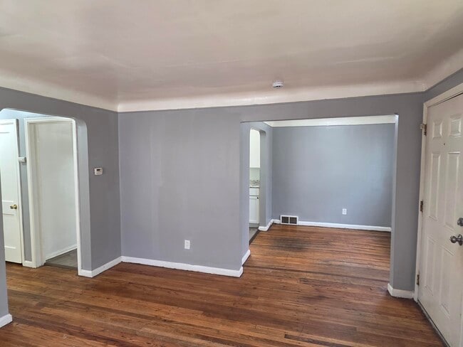Building Photo - 9245 Archdale St