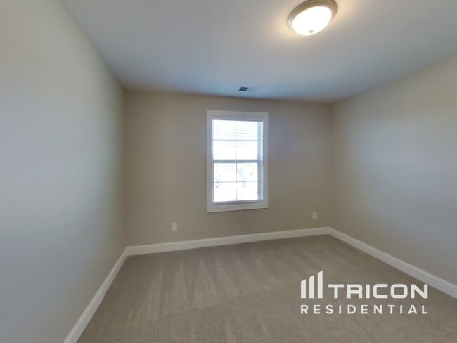 Building Photo - 2513 Fortitude Trail