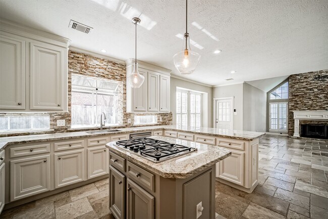 Building Photo - 24819 Northampton Forest Dr
