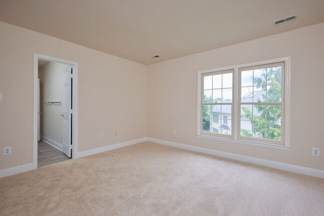 Building Photo - 10607 Farmbrooke Ln