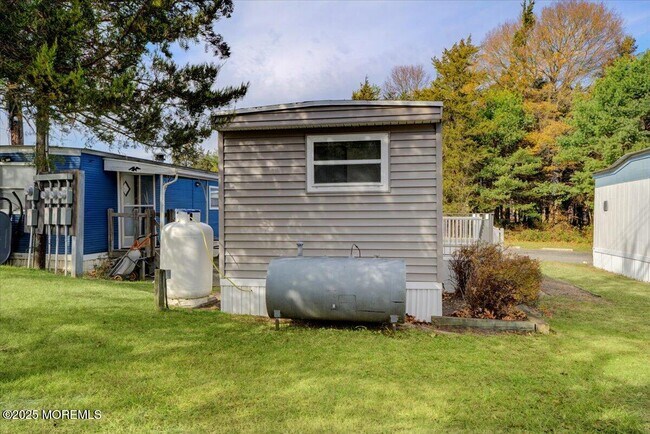 Building Photo - 114 Cookstown New Egypt Rd