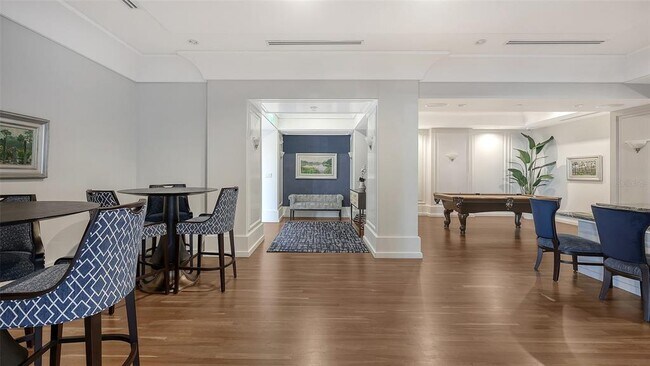 Building Photo - 1350 Main St