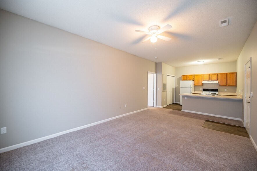 Clemmons Station Apartment Homes 3405 Cook Place Dr Clemmons NC 27012