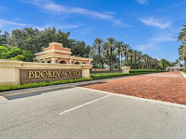 Building Photo - 2486 NW 66th Dr