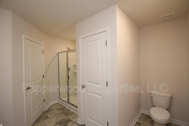 Building Photo - 1317 Wunder Way