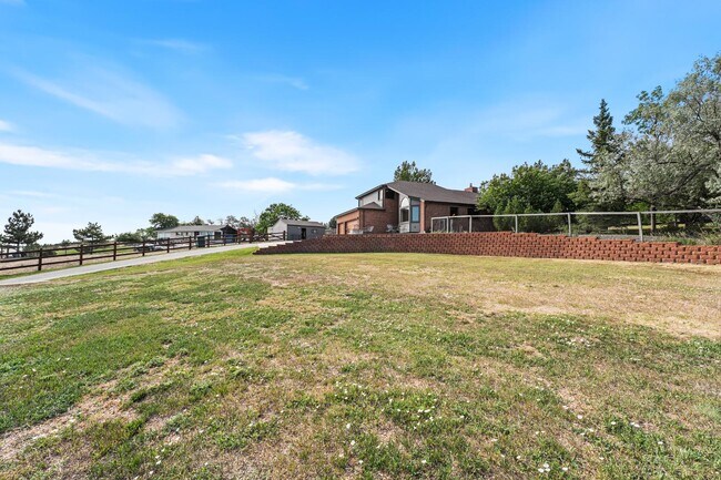 Building Photo - 12540 W 86th Ave