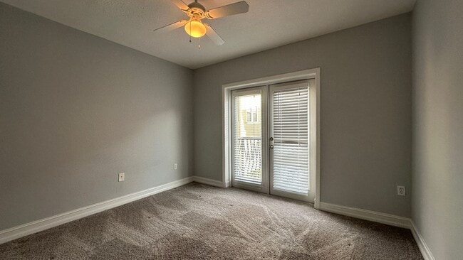 Building Photo - 3720 Messina Dr