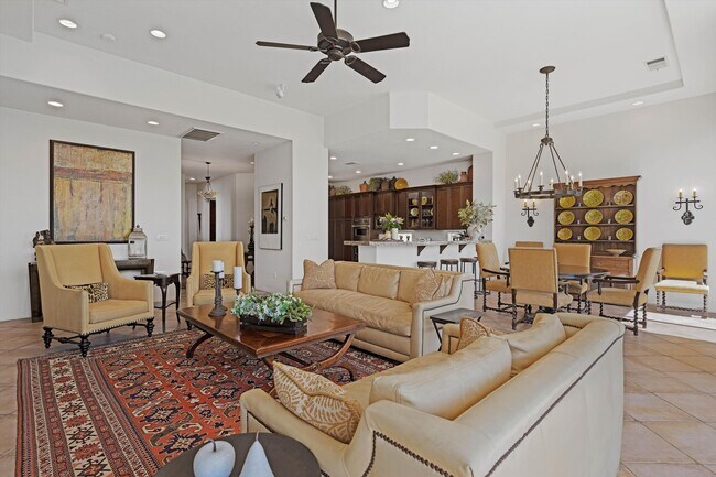 Building Photo - 79365 Mandarina