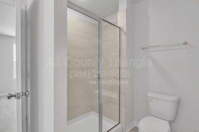 Building Photo - 1715 Chirping Trl