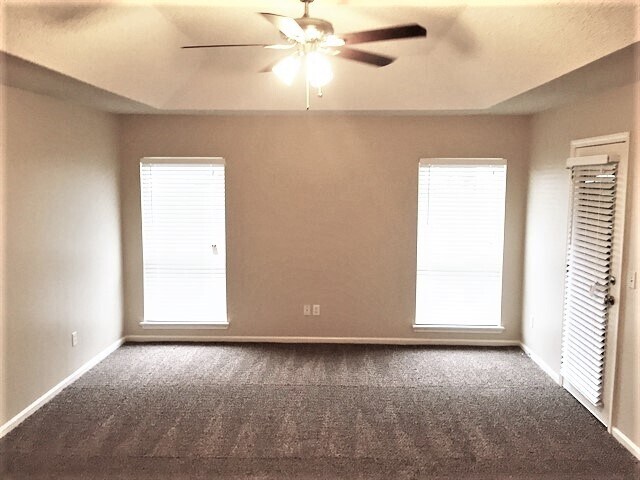 Building Photo - 12690 Richfield Blvd