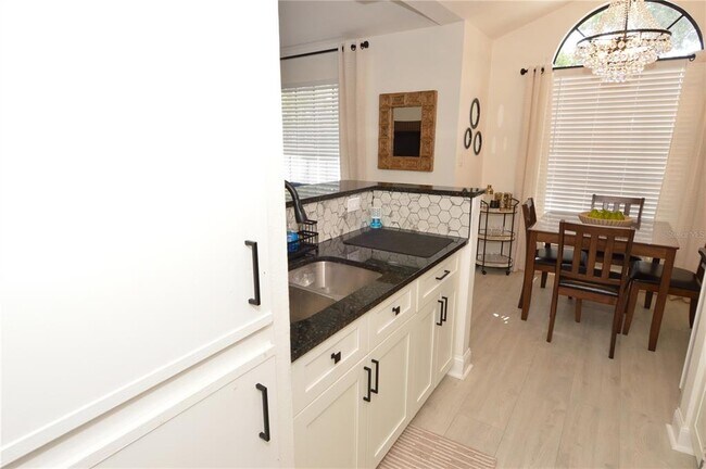 Building Photo - 8714 Mallard Reserve Dr