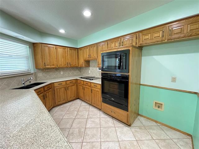 Building Photo - 6340 Grauton Dr