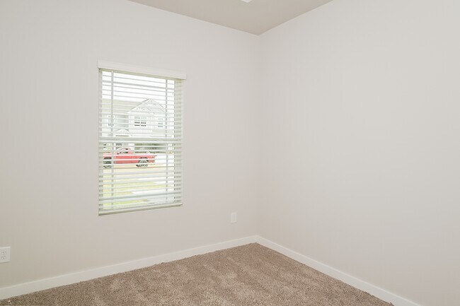 Building Photo - 26218 Beech Grv Ln NW