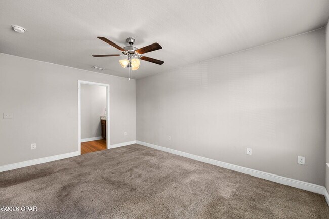 Building Photo - 5768 Callaway Cir