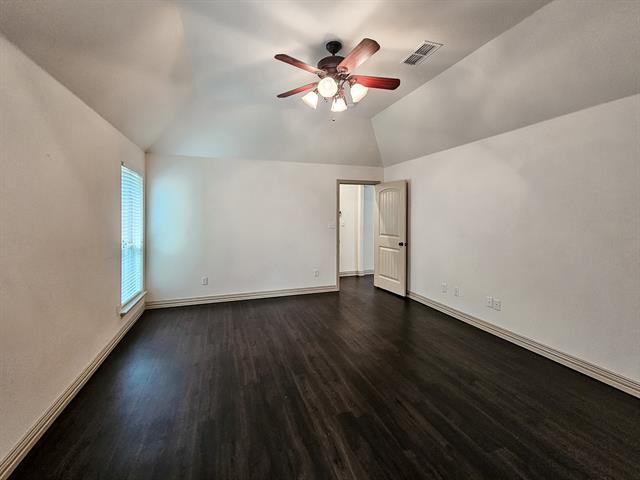 Building Photo - 240 Spyglass Dr