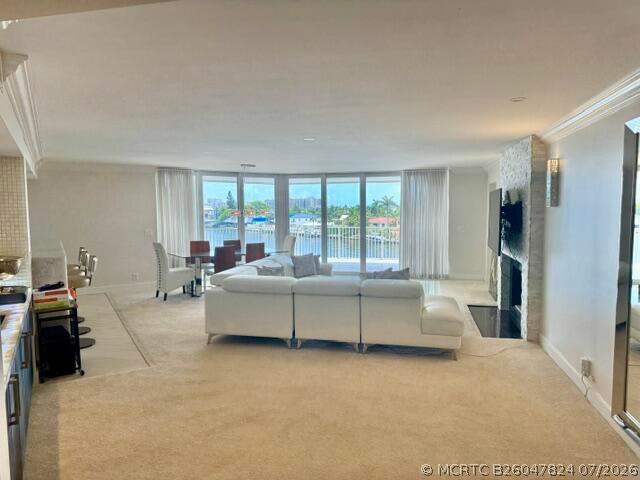 Building Photo - 3100 NE 47th Ct