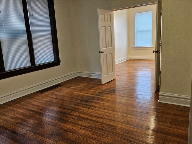 Building Photo - 3807 Potomac St