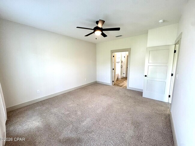 Building Photo - 3806 Heartwood St
