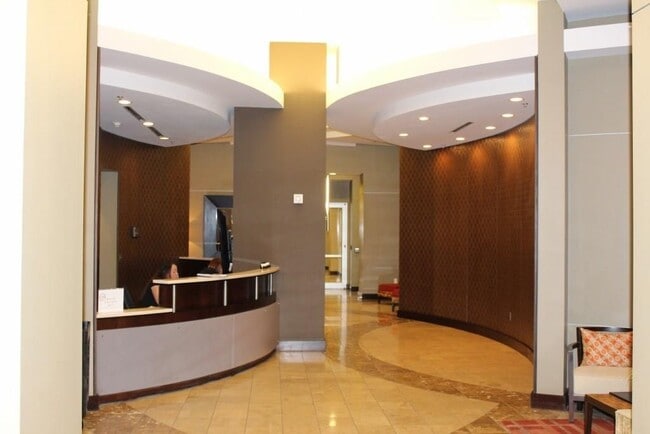 Building Photo - 360 Nueces St