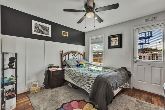 Building Photo - 1448 Patapsco St