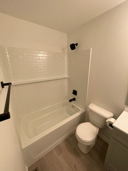 Building Photo - 3812 Chancery Pl