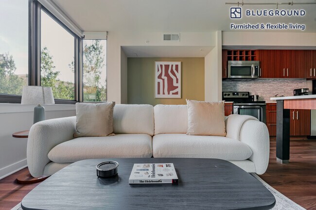 Building Photo - 1510 Clarendon Blvd