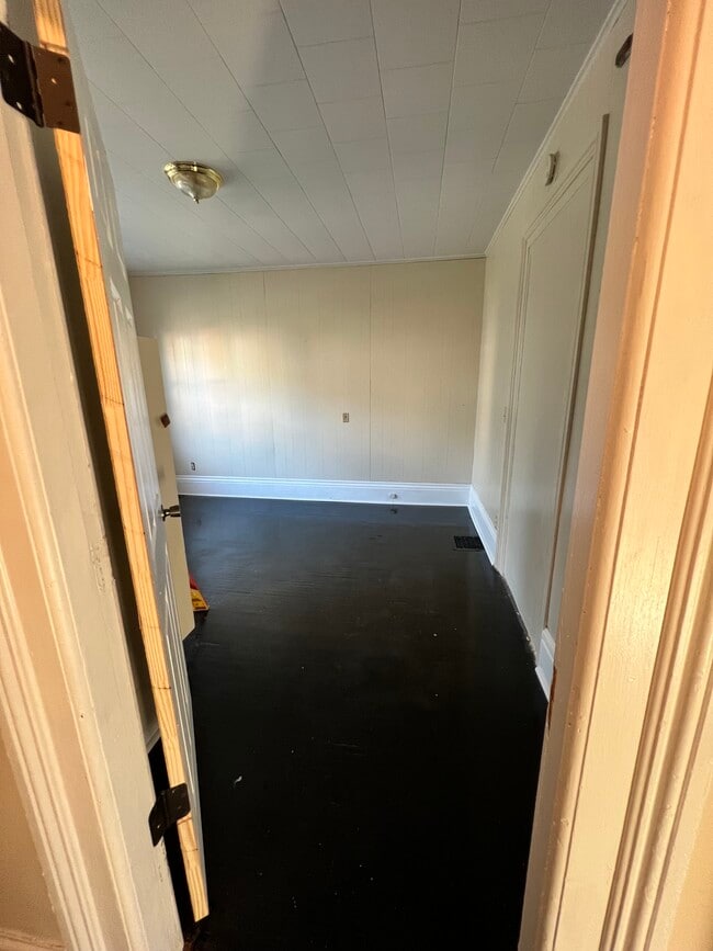 Building Photo - 114 Dr Samuel McCree Way