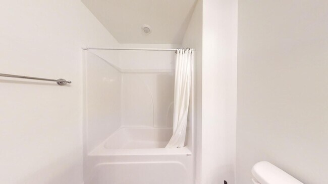 Building Photo - 138 Northern Flicker Dr