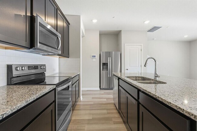 Building Photo - 104 Texas Agate Dr