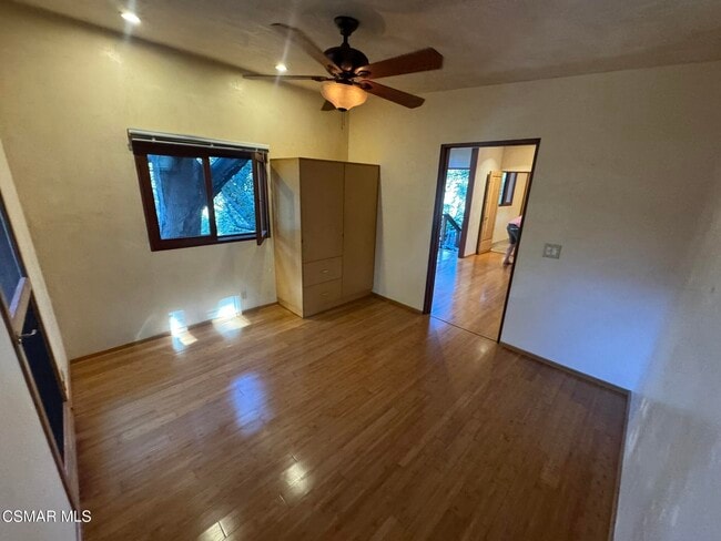 Building Photo - 1281 Old Topanga Canyon Rd