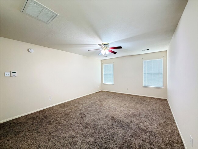 Building Photo - 20423 White Poplar Dr