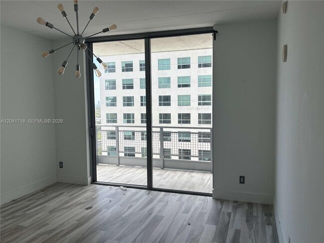 Building Photo - 690 SW 1st Ct