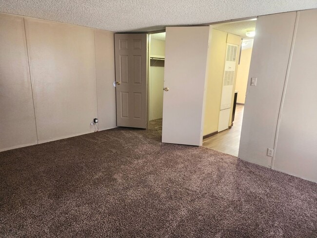 Building Photo - 1310 N Avenue J