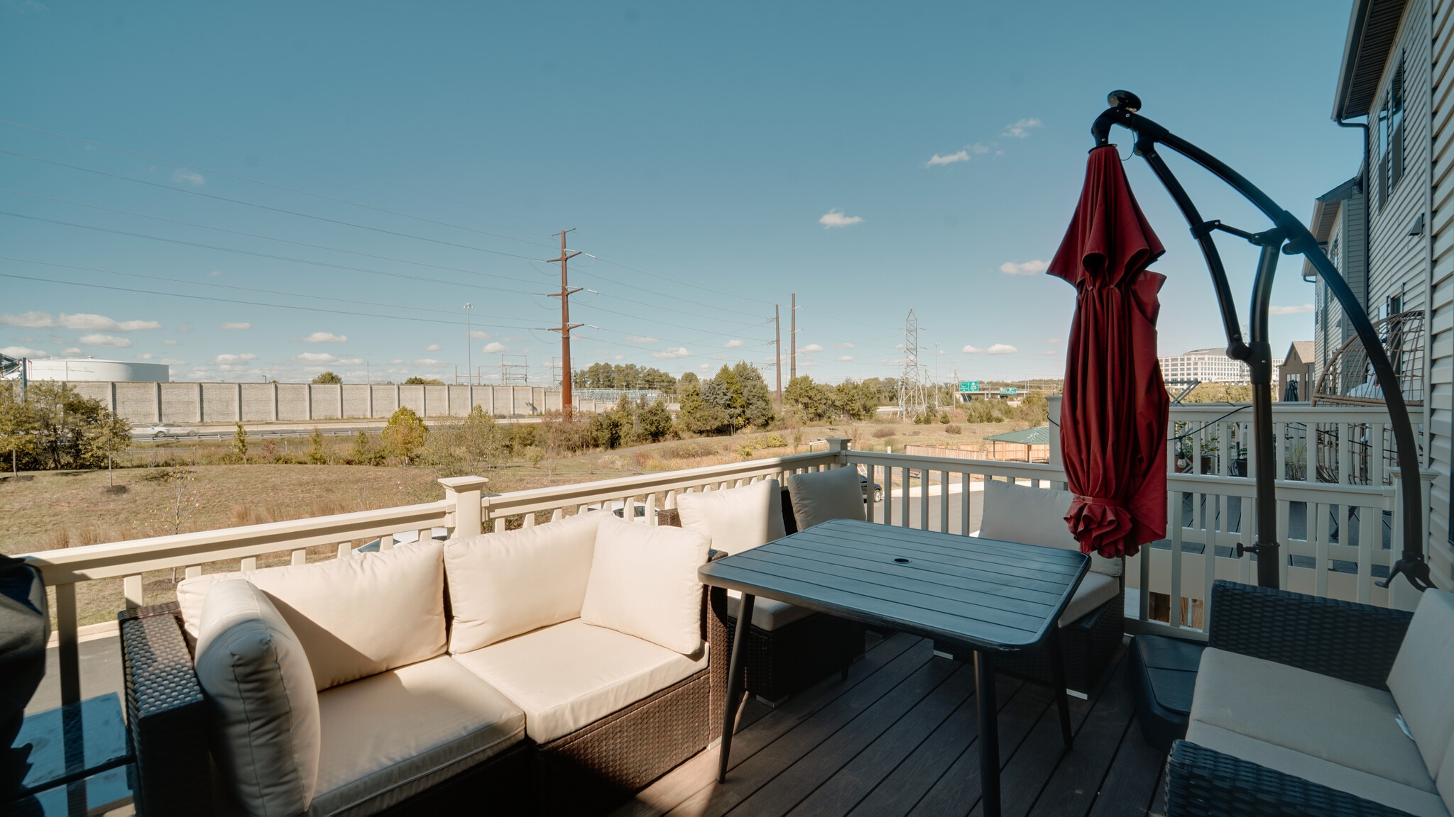 Building Photo - 2630 Jetstream Rd