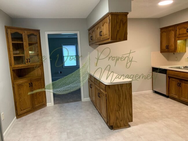Building Photo - 3 BED HOME IN RAYTOWN!!!
