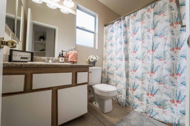 Building Photo - 6617 Lund Dr