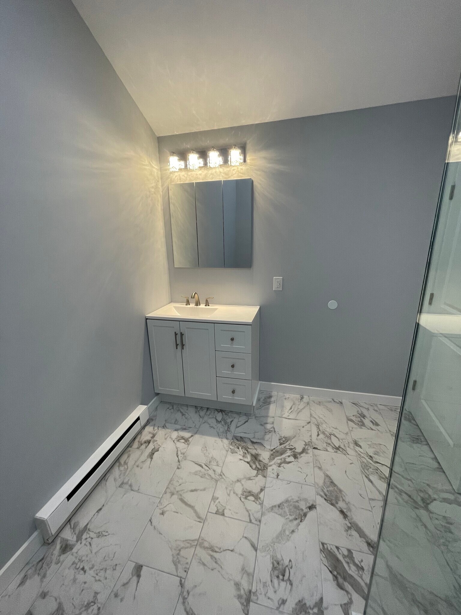 Building Photo - 66 Cedar Oaks Ave