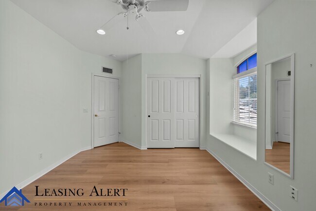 Building Photo - 23367 Camford Pl