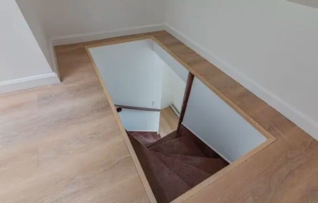 Building Photo - 205 Ives St