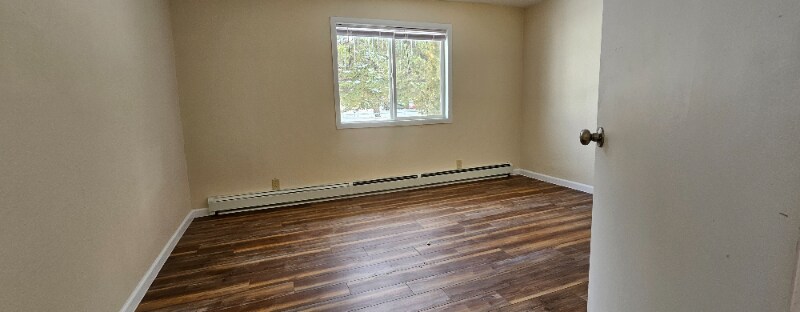 Building Photo - 14 3rd St