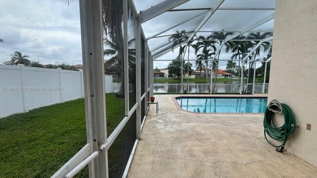 Building Photo - 1376 NW 192nd Ave